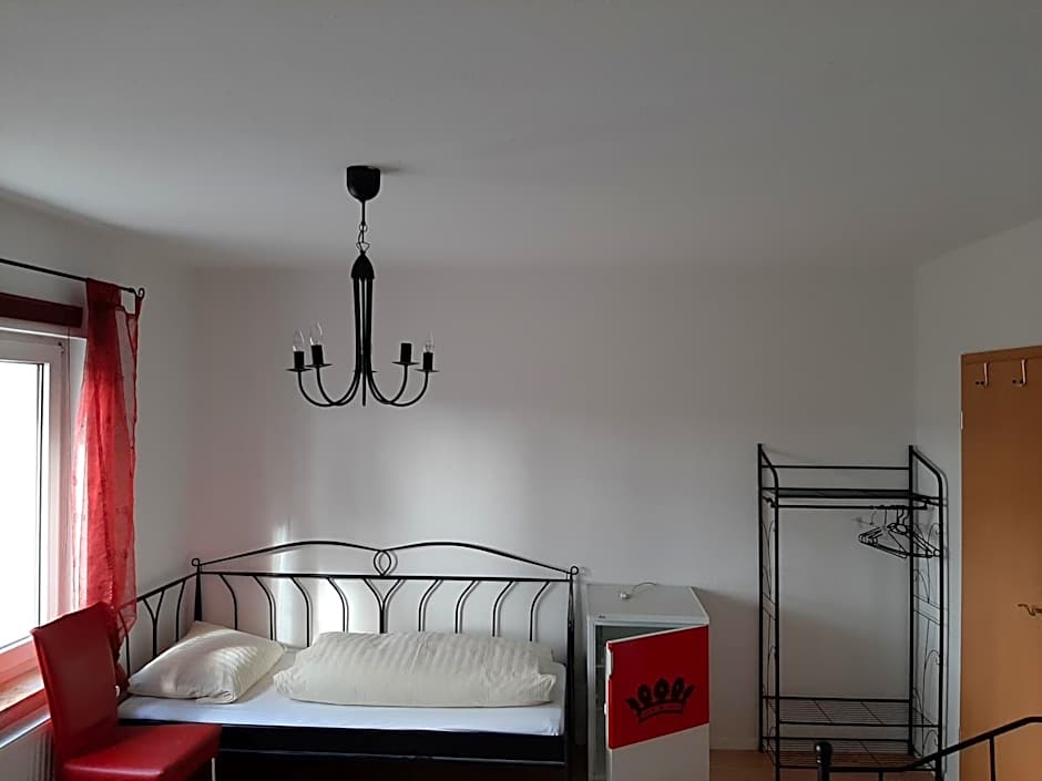 Foto 1 dari 11 — Quadruple Room with Shared Bathroom