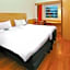 Ibis Santiago Providencia