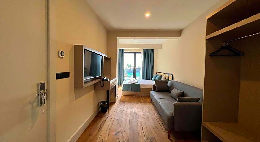 COASTLİNE BOUTİQUE HOTEL