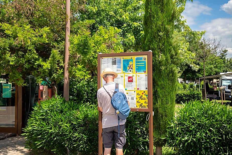 hu Firenze Camping in Town