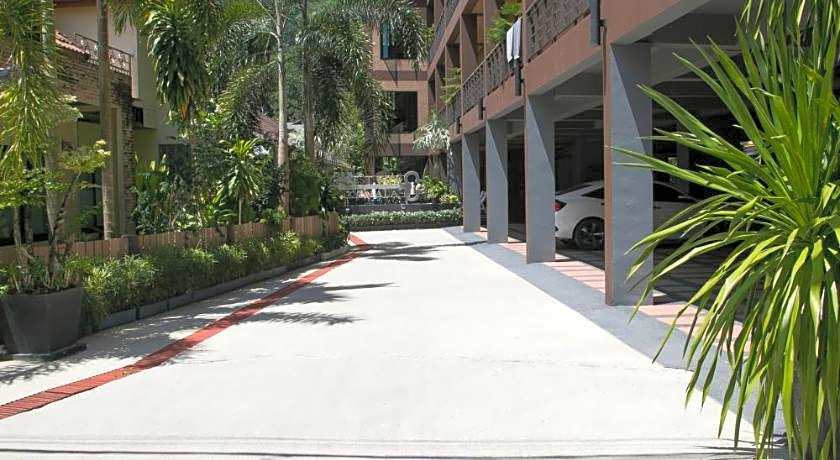 West Key Kamala Apartment