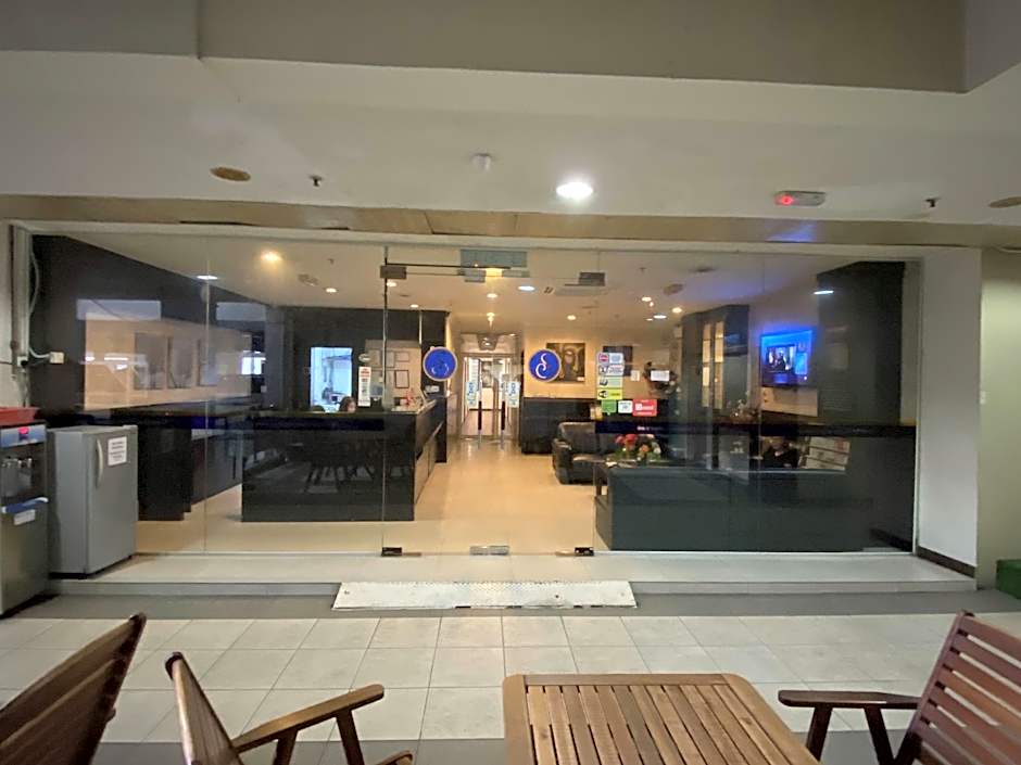 Switz Paradise Hotel