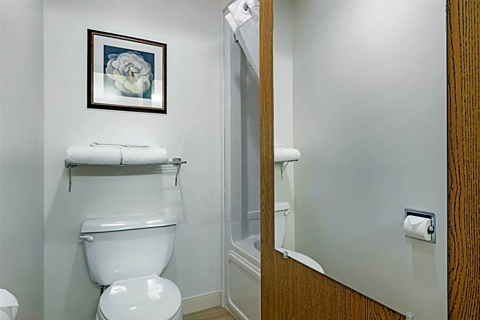 Best Western Plus Grand-Sault Hotel & Suites