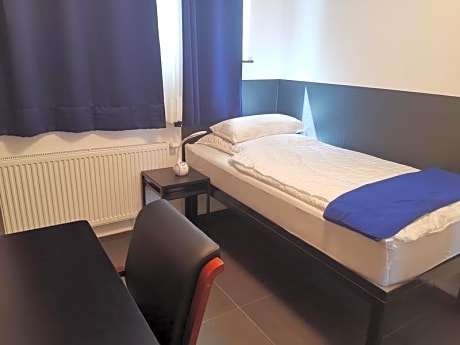 Single Room with Shower