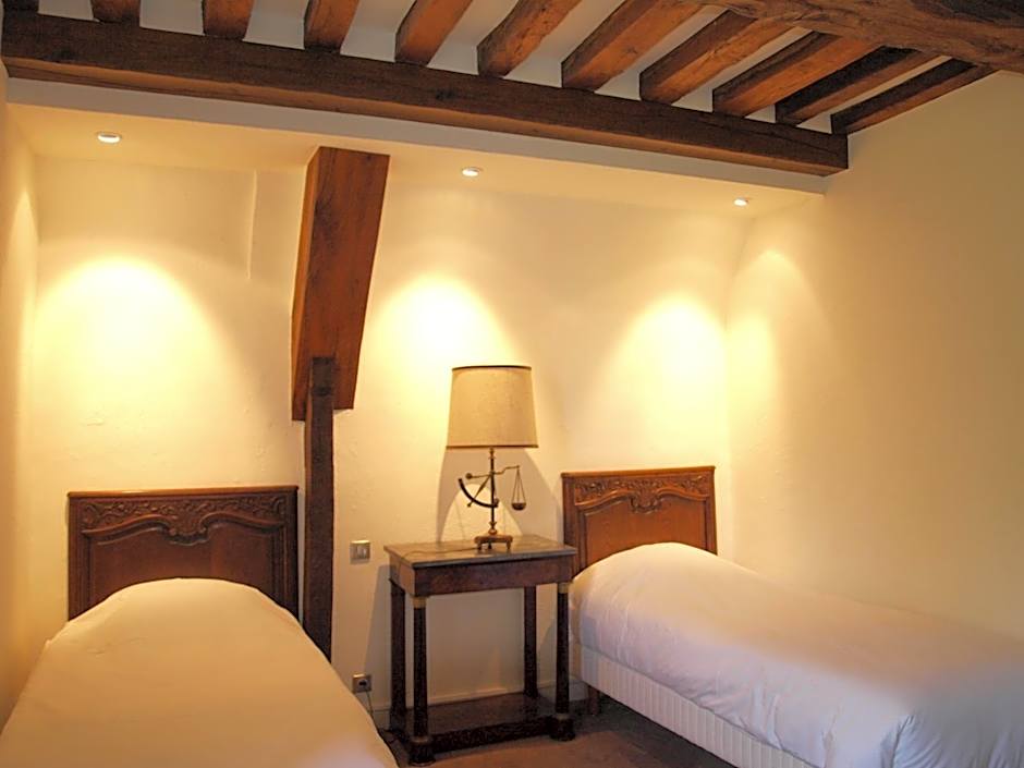 Gîtes La Grande Ferme Crépon - à la campagne 5mn d'Arromanches et 10mn de Bayeux
