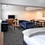 Bay Plaza Hotel