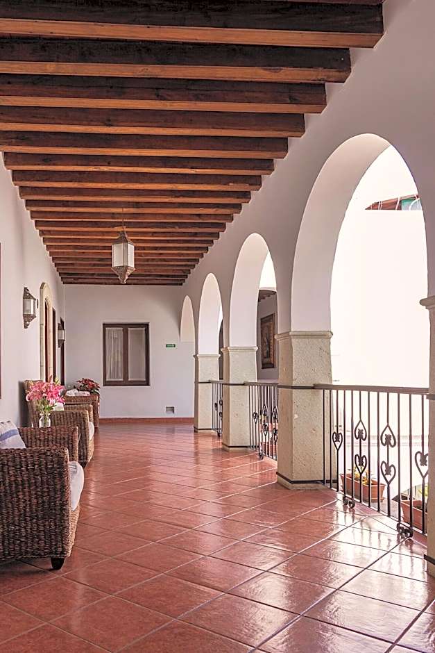 Hotel De La Parra