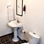 ANTIQUE Guest House Fundidora