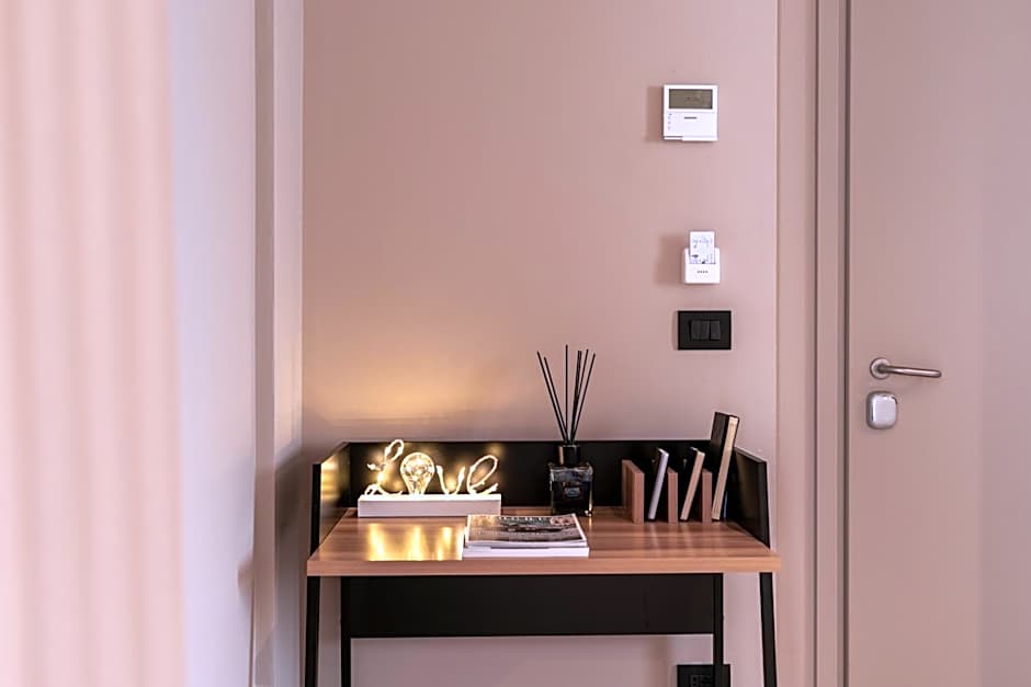 Amare Suite & Apartments