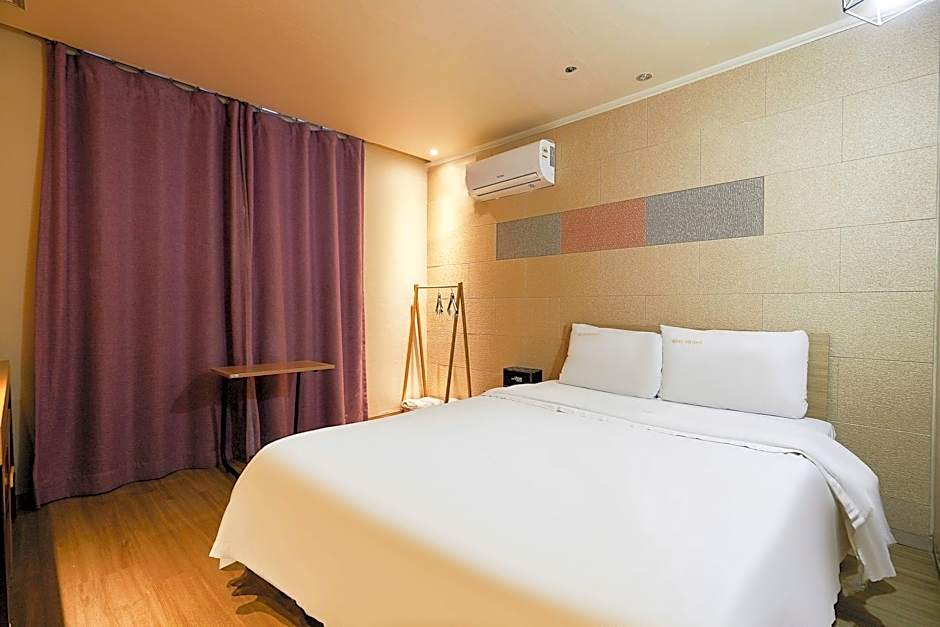 Hotel Violet