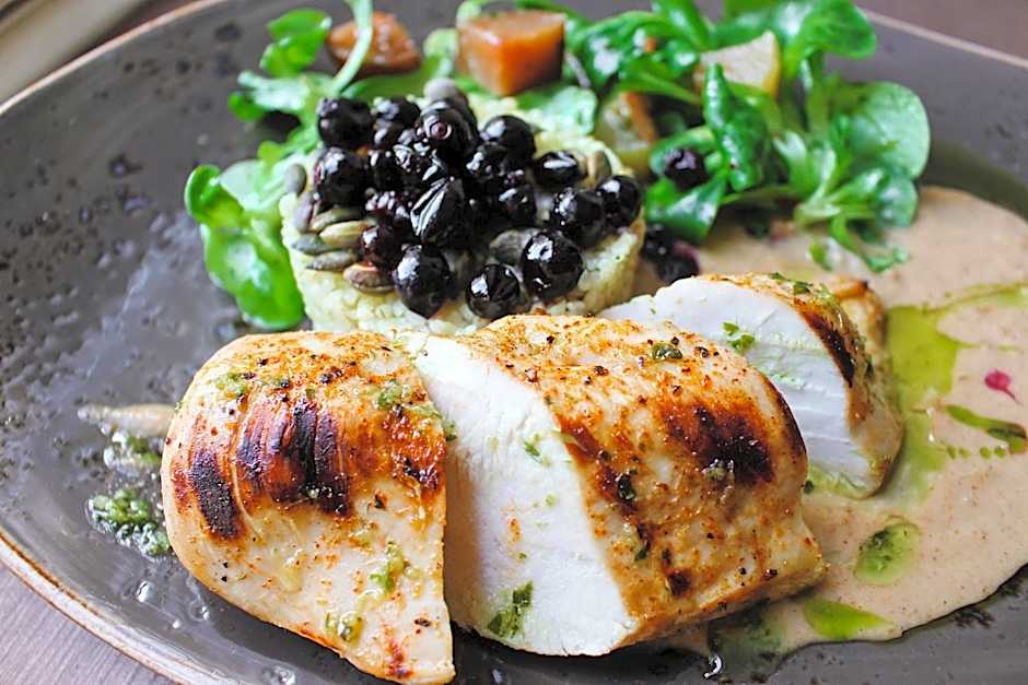 Meriton Old Town Garden Hotel