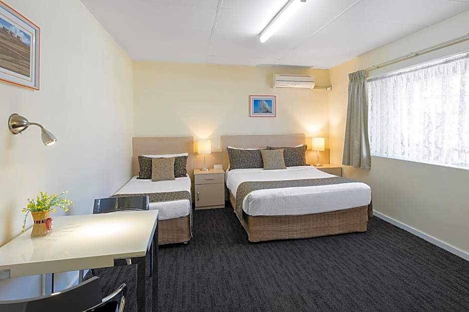 Adelaide Granada Motor Inn