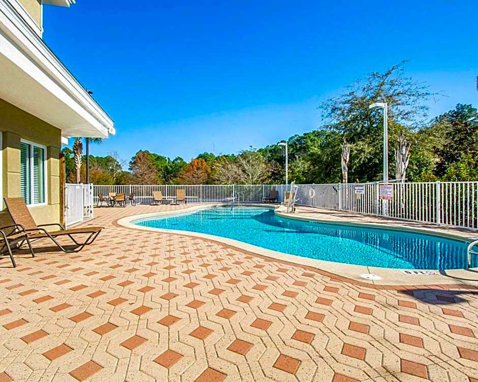 Garner Hotel Panama City Beach Northeast By IHG