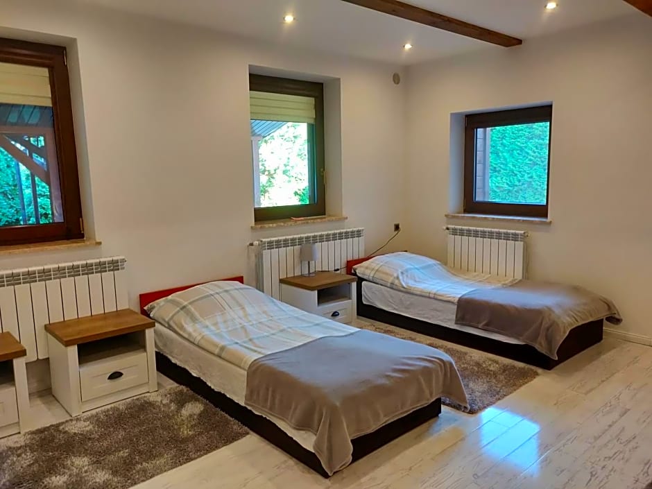 NOCLEGI-SPŁYWY BUGIEM