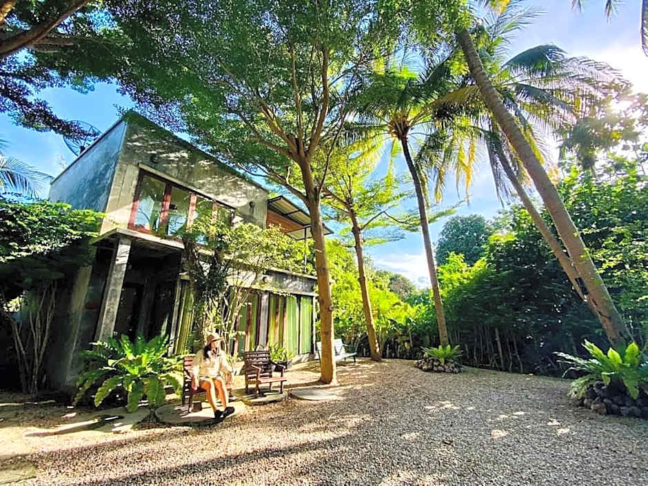 River CoCo @ Amphawa