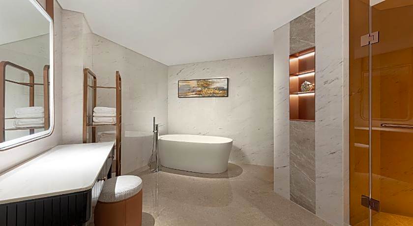 Sunworld Dynasty Hotel