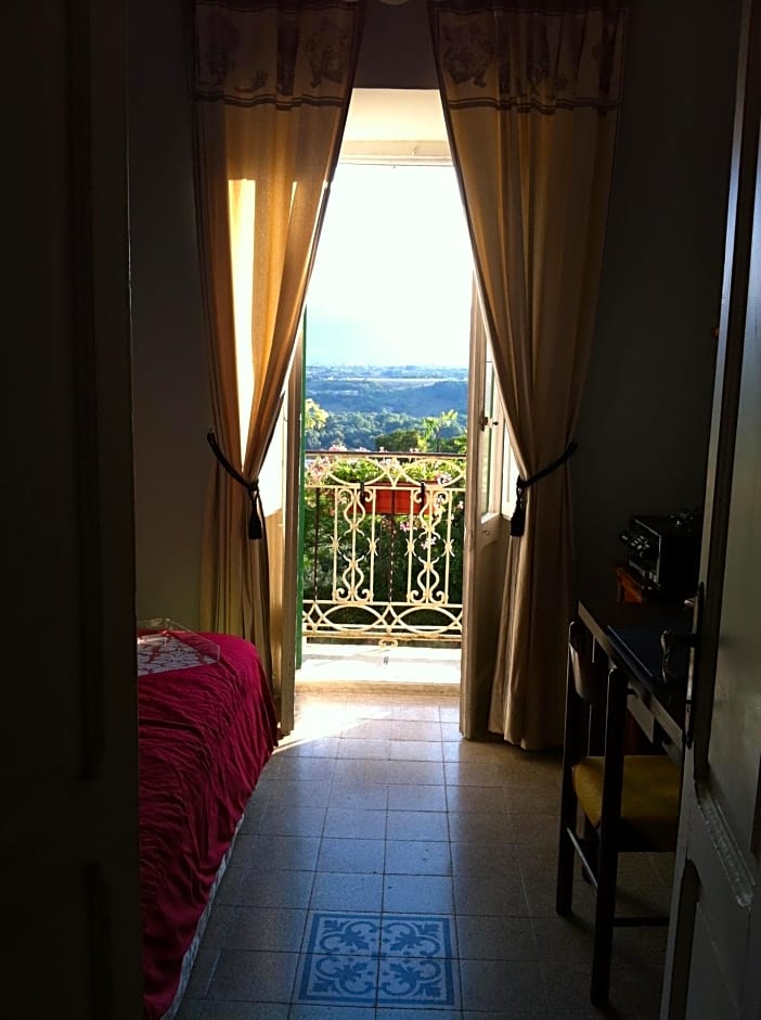 La Rocca Mia House B&B