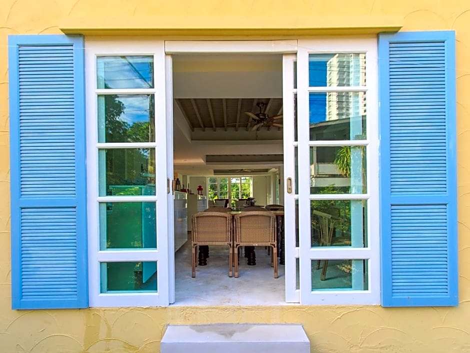 De Pastel Hua Hin Hotel