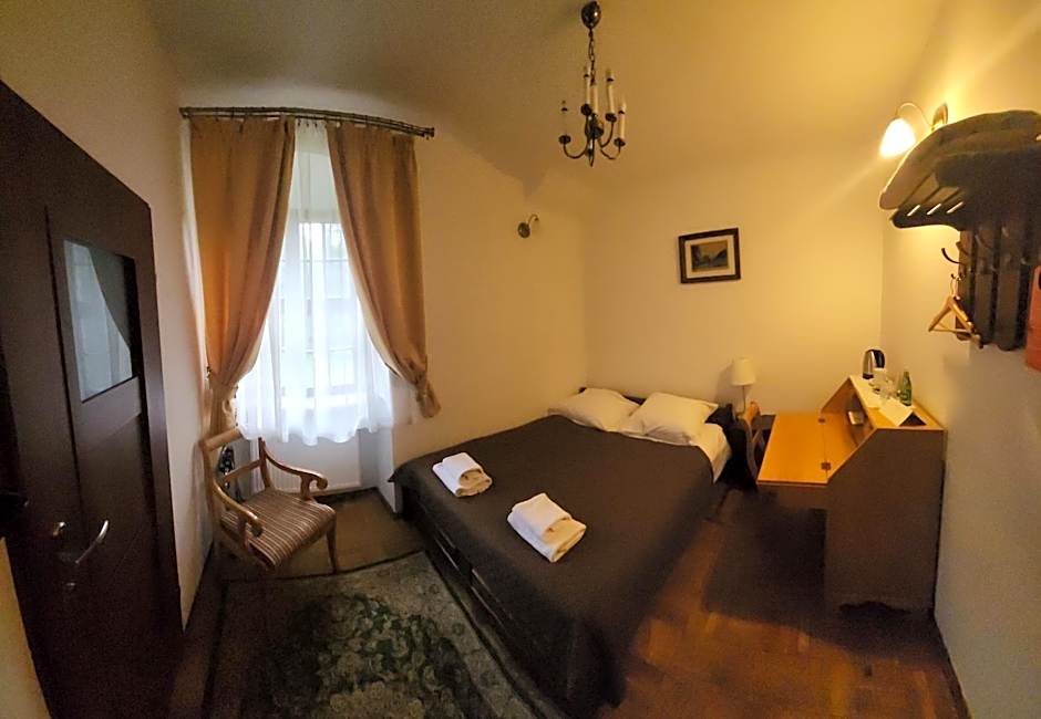 Zamek na wodzie w Wojnowicach