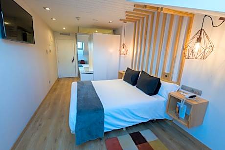 Double Room with Sofa Bed