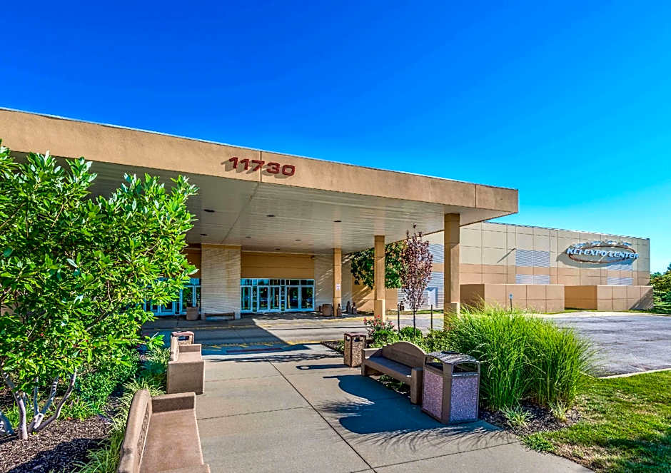 Microtel Inn & Suites By Wyndham Kansas City Airport