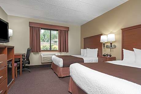 Queen Room with Two Queen Beds - Non-Smoking