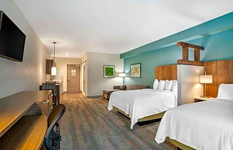 Superior Studio with 2 Queen beds - Non-Smoking