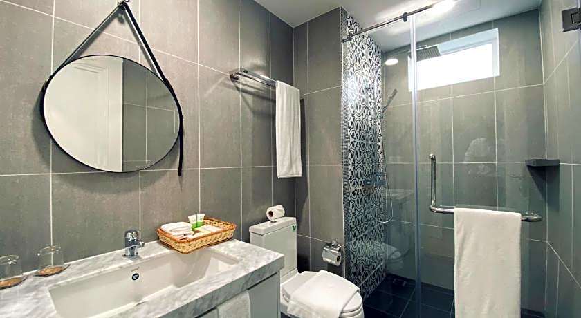 Helen Fin Inn and Apartment