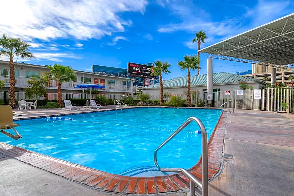 Capital O Tropicana Ave Casino & Hotel Vegas – Las Vegas, NV