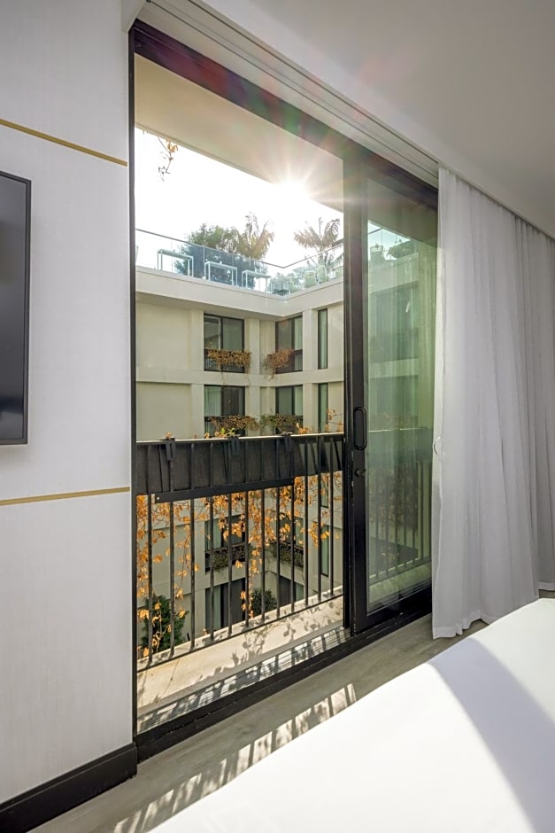 The Godfrey Hotel Hollywood