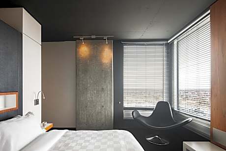 Alt Hotel Quartier Dix30