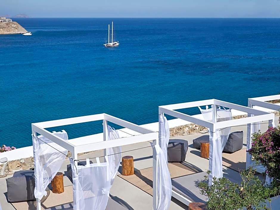 Pietra e Mare - Mykonos Moments by Mr and Mrs White