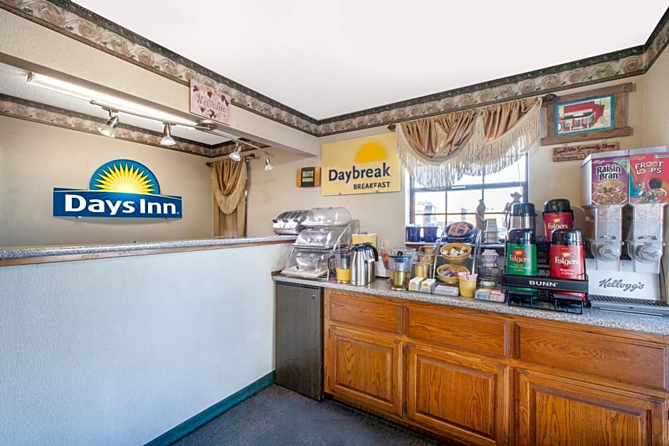 Days Inn by Wyndham Erick