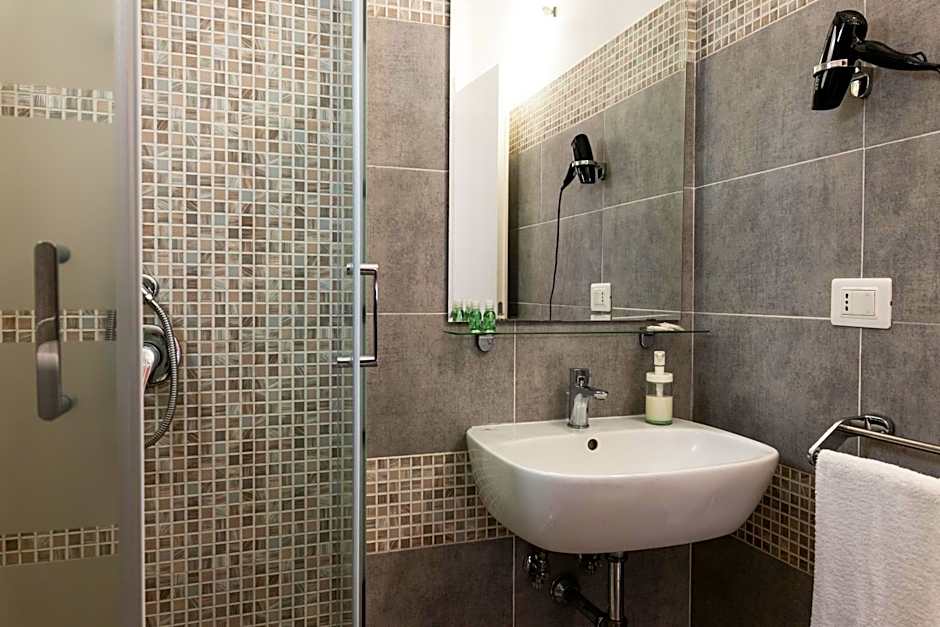 Duomo & Università Rooms