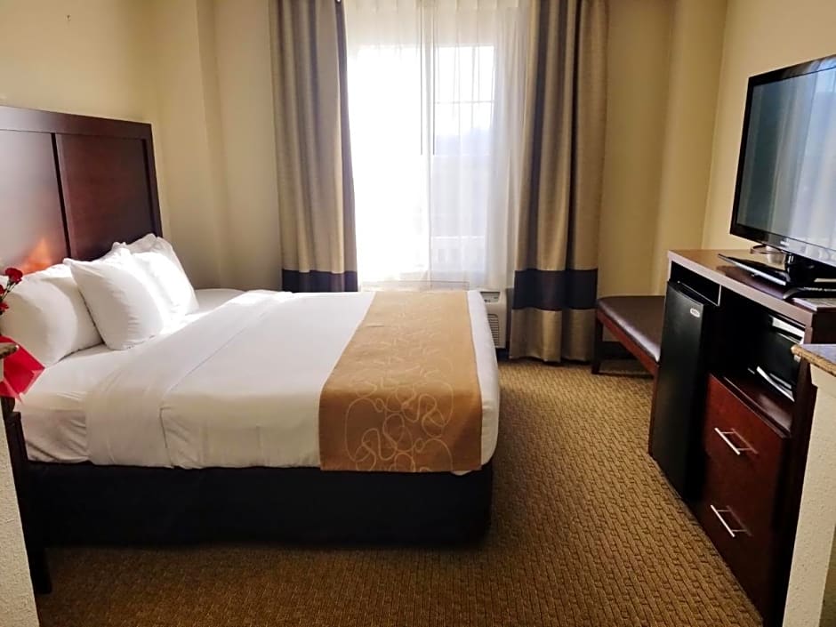 Quality Suites Irving-Las Colinas