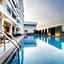 Classic Kameo Hotel & Services Apartment