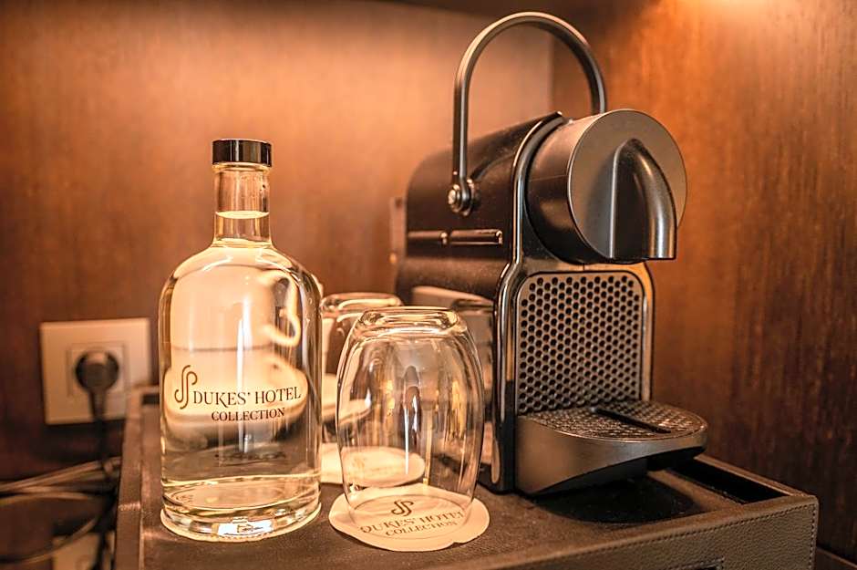 Dukes' Arches Brugge Adults only