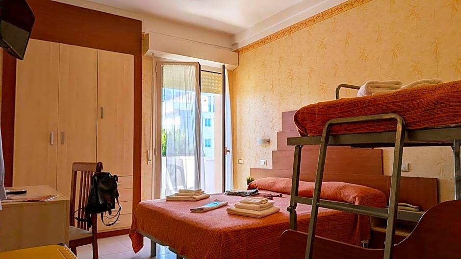 Hotel Condor