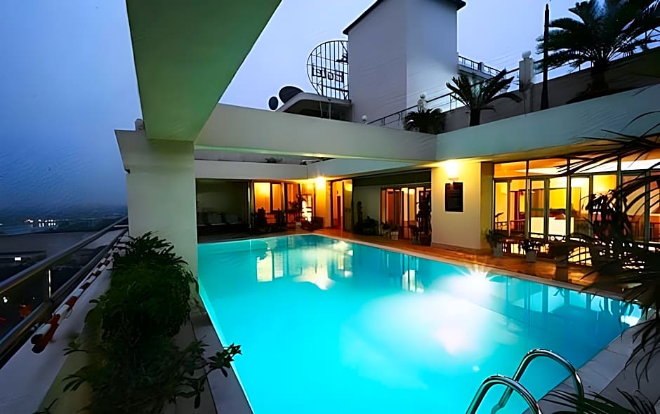 The Tray Hotel Hai Phong