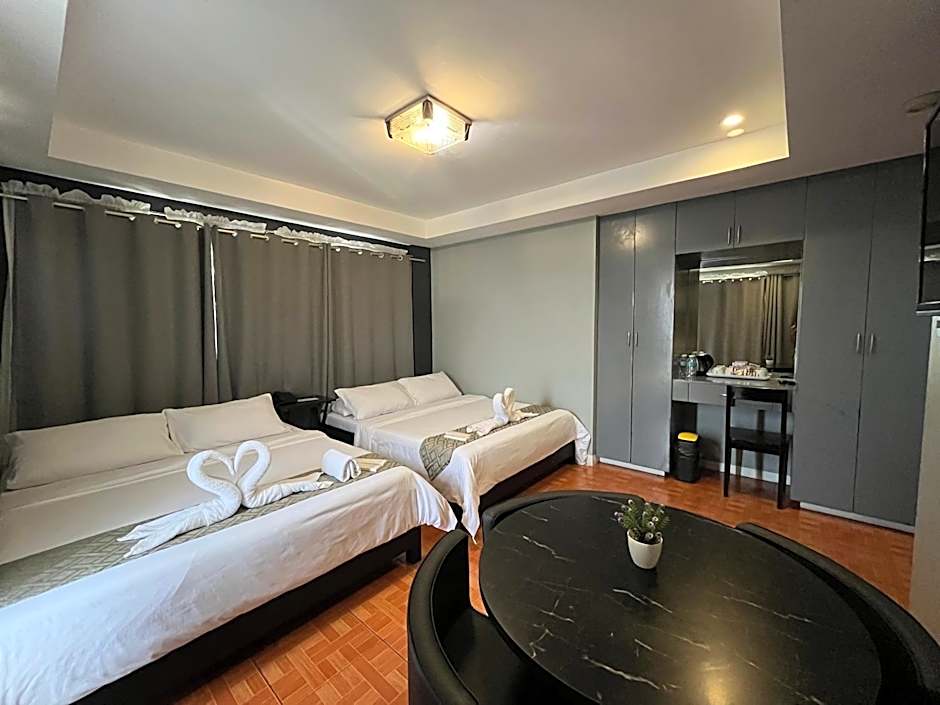 Photo 1 of 3 of Double Room