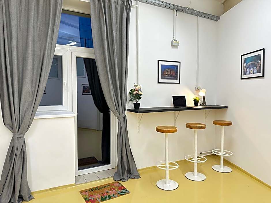 Railway Ljubljana ROOMS
