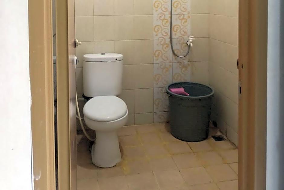 Hotel O Neva Guest House SyariahNearWaduk Cipta Karya