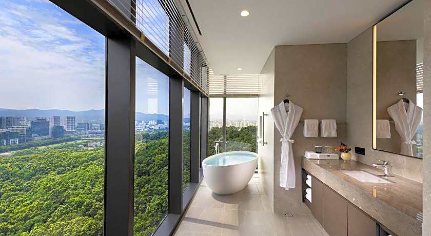 DoubleTree by Hilton Seoul Pangyo Residences