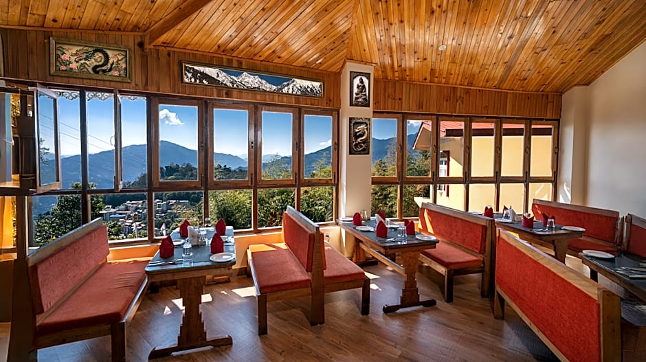 Summit Namnang Courtyard & Spa, Gangtok