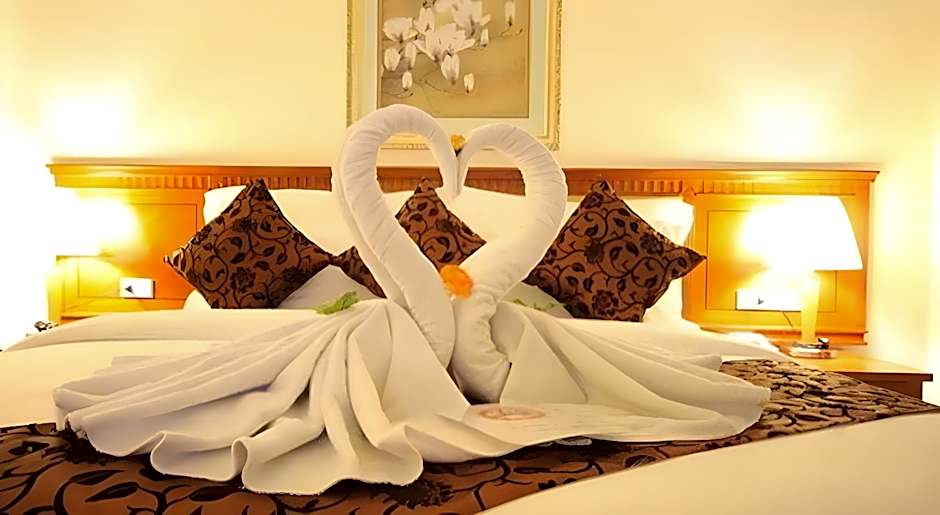 The Golden Ville Boutique Hotel & Spa