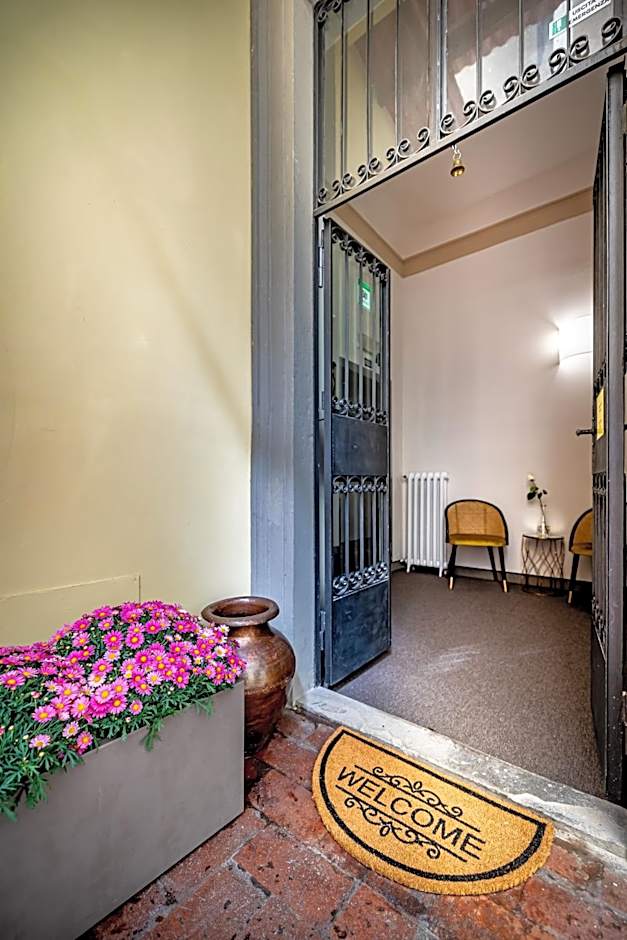 Maison Pitti Florence