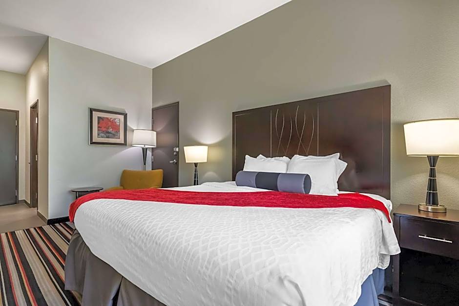 Best Western Plus Cowetas 1st Hotel