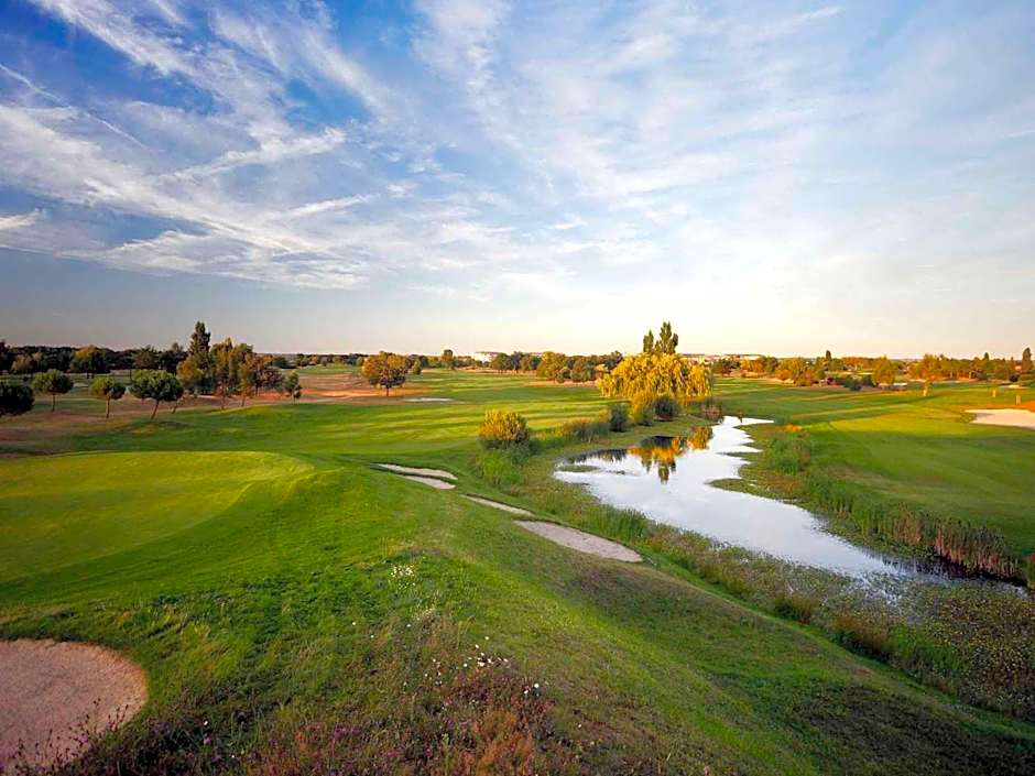 Mercure Toulouse Aéroport Golf de Seilh