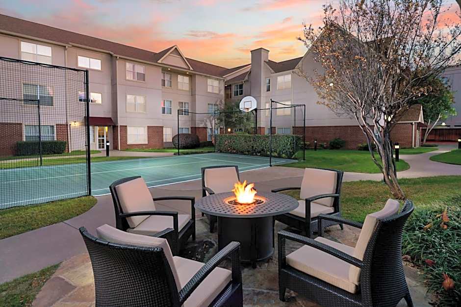 Residence Inn by Marriott Arlington