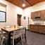 205 Zocalo Cathedral 2bdrmB 2Bath fits 10 AC Apt